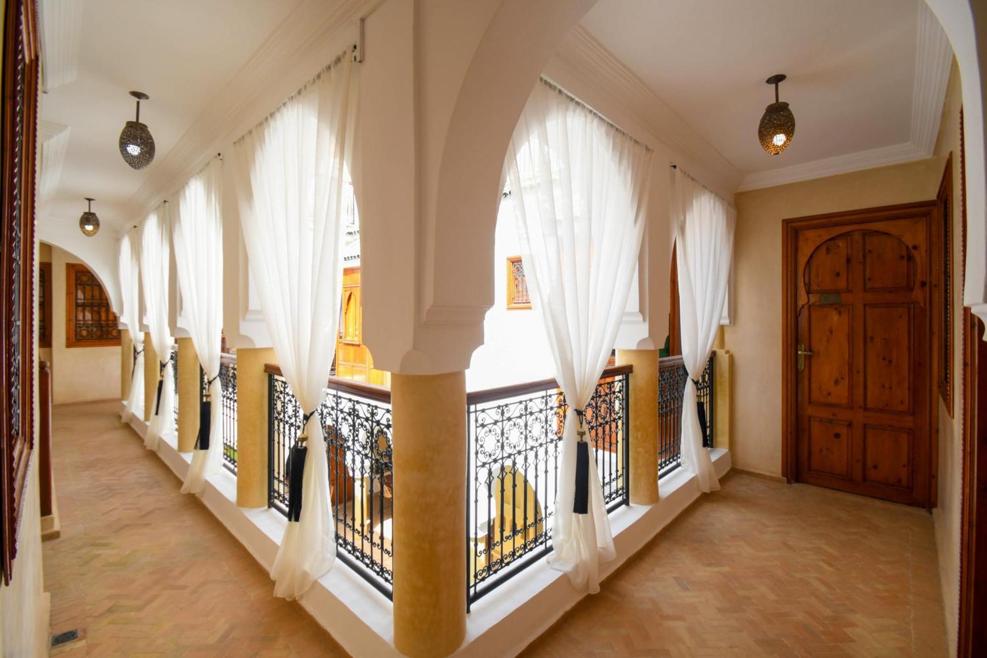 Riad Berenssi Marrakesh Exteriör bild