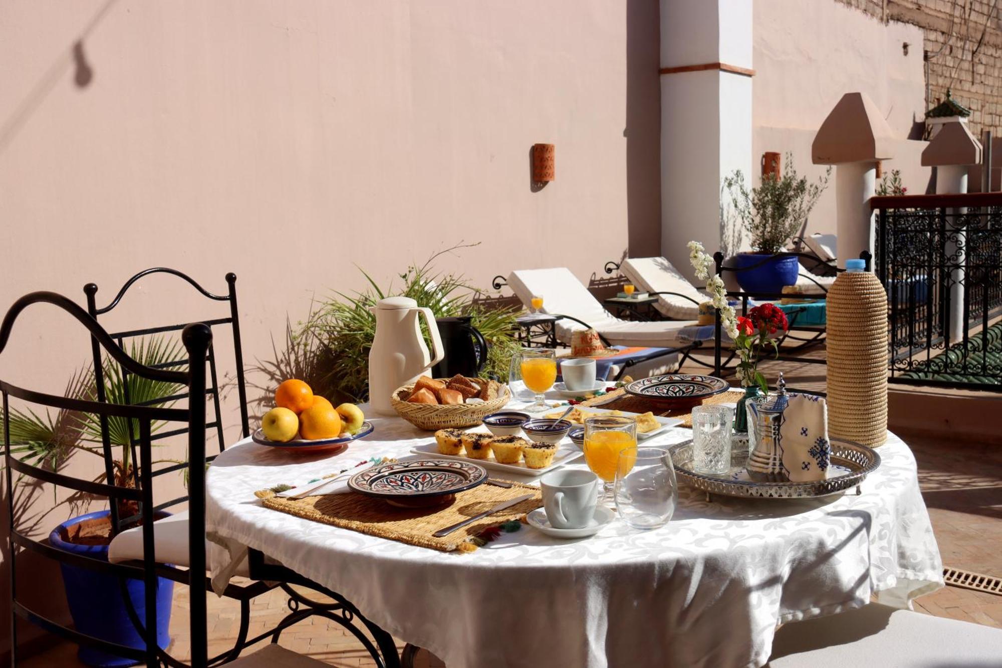 Riad Berenssi Marrakesh Exteriör bild
